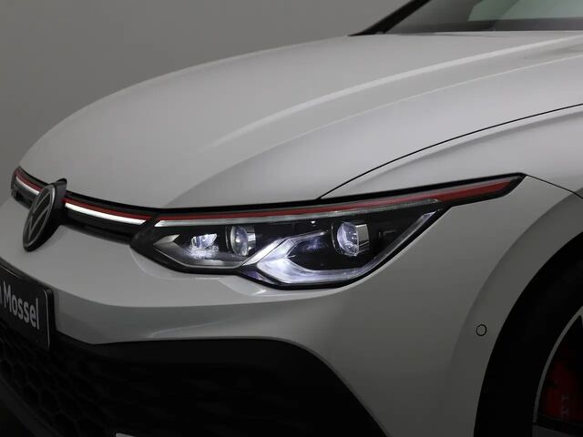 Фольксваген Гольф ГТІ 2023 у Європі на Automoto.ua Білий Фольксваген Гольф ГТІ, об'ємом двигуна 1.98 л та пробігом 14 тис. км за 58118 $, фото 12 на Automoto.ua