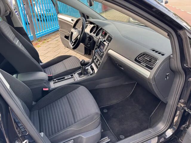 Фольксваген Гольф 2014 у Європі на Automoto.ua Чорний Фольксваген Гольф, об'ємом двигуна 1.2 л та пробігом 180 тис. км за 10522 $, фото 13 на Automoto.ua