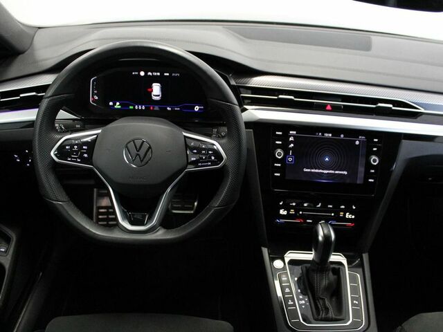 Фольксваген Arteon 2022 у Європі на Automoto.ua Чорний Фольксваген Arteon, об'ємом двигуна 1.4 л та пробігом 195 тис. км за 27461 $, фото 16 на Automoto.ua