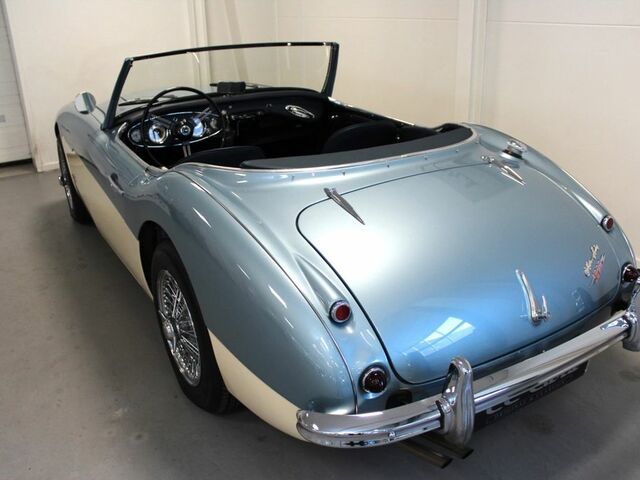 Синий austin healey Другая, объемом двигателя 1.91 л и пробегом 150 тыс. км за 81236 $, фото 15 на Automoto.ua