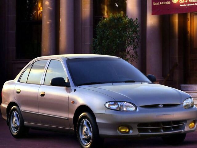 Хендай Акцент, Седан 1995 - 1999 1.5 i 16V GT