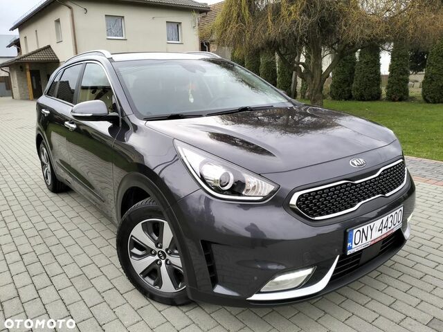 Кіа Niro, об'ємом двигуна 1.58 л та пробігом 183 тис. км за 12959 $, фото 1 на Automoto.ua