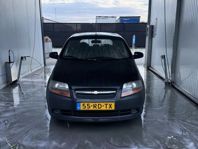 Шевроле Калос 2005 в Европе на Automoto.ua Черный Шевроле Калос, объемом двигателя 1.15 л и пробегом 190 тыс. км за 1636 $, фото 1 на Automoto.ua