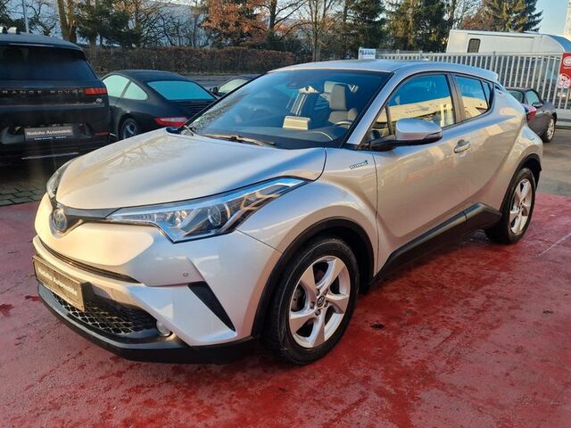 Серый Тойота C-HR, объемом двигателя 1.8 л и пробегом 62 тыс. км за 20989 $, фото 16 на Automoto.ua