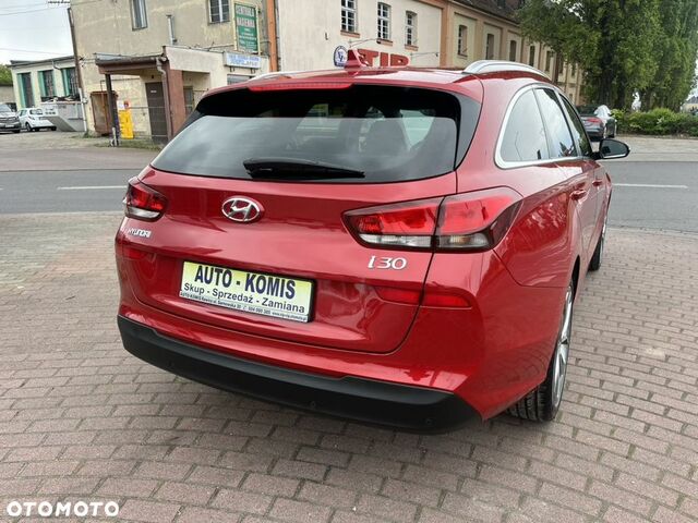 Хендай i30, об'ємом двигуна 1.35 л та пробігом 98 тис. км за 11771 $, фото 23 на Automoto.ua