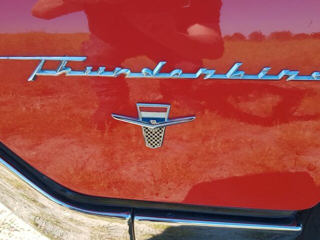 Червоний Форд Тандерберд, об'ємом двигуна 6.39 л та пробігом 17 тис. км за 65536 $, фото 8 на Automoto.ua