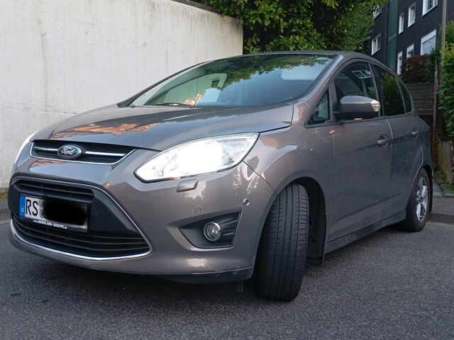 Форд Сі-Макс 2015 у Європі на Automoto.ua Коричневий Форд Сі-Макс, об'ємом двигуна 0 л та пробігом 156 тис. км за 5300 $, фото 1 на Automoto.ua