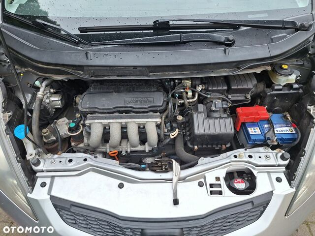 Хонда Джаз, об'ємом двигуна 1.2 л та пробігом 59 тис. км за 3002 $, фото 8 на Automoto.ua