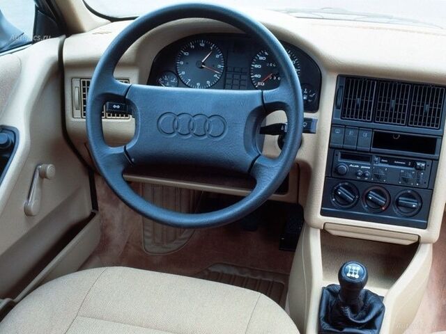Ауді 80, Седан 1991 - 1995 V 2.0 E 16V quattro