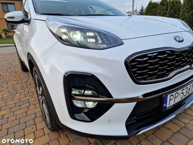 Кіа Sportage, об'ємом двигуна 1.6 л та пробігом 59 тис. км за 20713 $, фото 9 на Automoto.ua