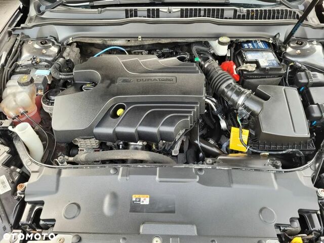 Форд Мондео, об'ємом двигуна 2 л та пробігом 200 тис. км за 11445 $, фото 32 на Automoto.ua