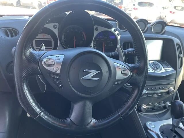 Ниссан 370 З 2010 в Европе на Automoto.ua Ниссан 370 З, объемом двигателя 3.7 л и пробегом 140 тыс. км за 30000 $, фото 14 на Automoto.ua