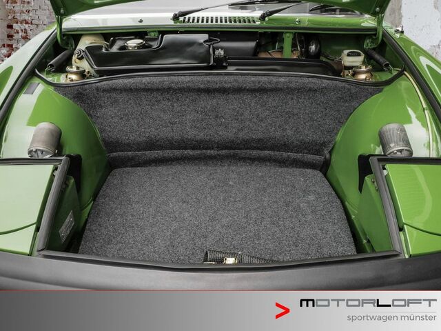 Зелений Порше 914, об'ємом двигуна 1.99 л та пробігом 536 тис. км за 135564 $, фото 13 на Automoto.ua