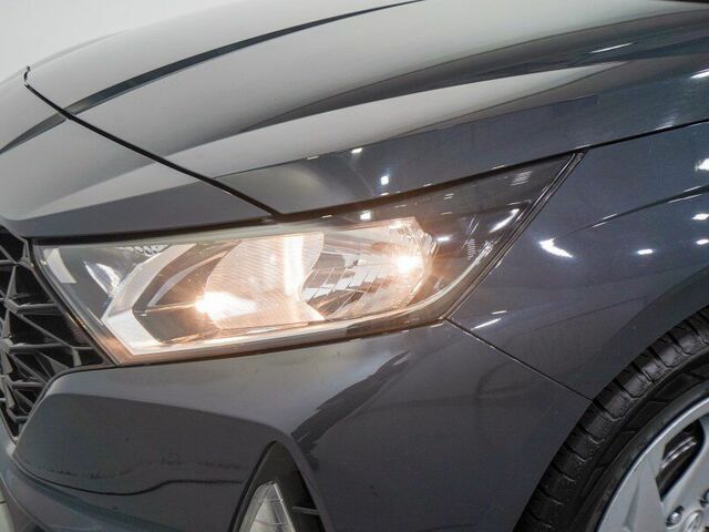 Хендай і20 2022 у Європі на Automoto.ua Синій Хендай і20, об'ємом двигуна 1 л та пробігом 72 тис. км за 16908 $, фото 9 на Automoto.ua