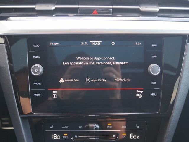 Фольксваген Arteon 2021 у Європі на Automoto.ua Сірий Фольксваген Arteon, об'ємом двигуна 1.4 л та пробігом 197 тис. км за 23835 $, фото 14 на Automoto.ua