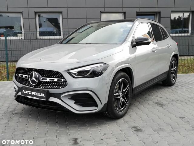 Мерседес ГЛА-Класс 2025 в Европе на Automoto.ua Серый Мерседес ГЛА-Класс, объемом двигателя 1 л и пробегом 5 тыс. км за 58112 $, фото 1 на Automoto.ua