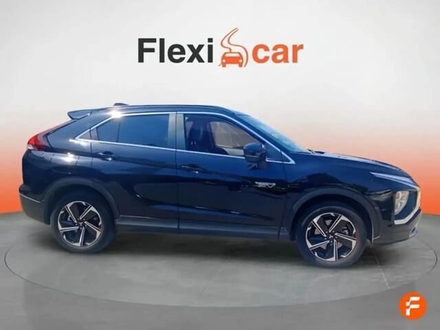Міцубісі Eclipse Cross 2022 у Європі на Automoto.ua Чорний Міцубісі Eclipse Cross, об'ємом двигуна 2.36 л та пробігом 82 тис. км за 23876 $, фото 7 на Automoto.ua