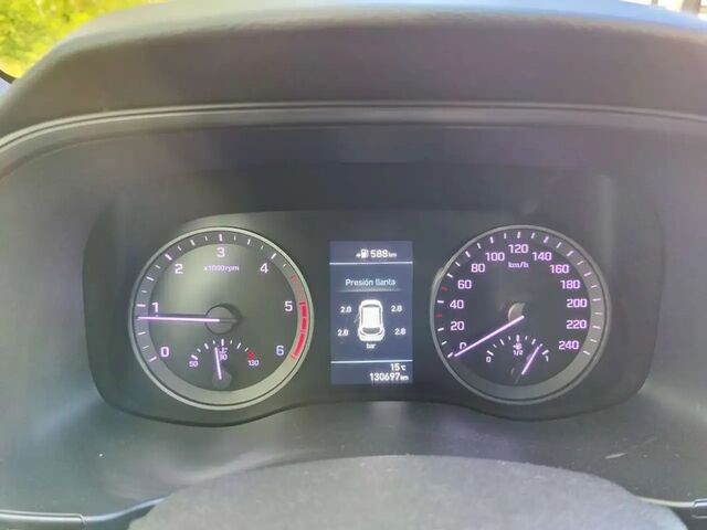 Хендай Туксон 2019 у Європі на Automoto.ua Білий Хендай Туксон, об'ємом двигуна 1.6 л та пробігом 132 тис. км за 19842 $, фото 10 на Automoto.ua