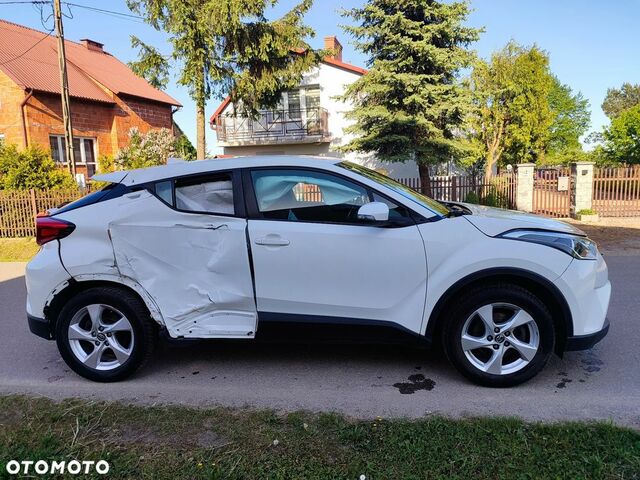 Тойота C-HR, об'ємом двигуна 1.2 л та пробігом 109 тис. км за 8099 $, фото 3 на Automoto.ua