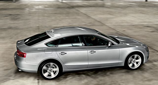 Ауді A5, Хетчбек 2011 - н.в. Sportback 2,0 TDI AT (177 Hp)