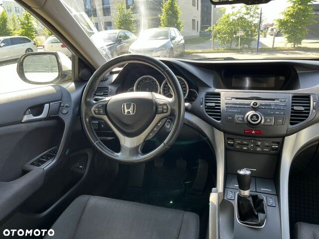 Хонда Аккорд, об'ємом двигуна 2 л та пробігом 156 тис. км за 7538 $, фото 5 на Automoto.ua