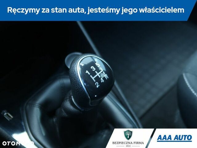 Форд Фиеста 2019 в Европе на Automoto.ua Синий Форд Фиеста, объемом двигателя 1 л и пробегом 121 тыс. км за 8232 $, фото 15 на Automoto.ua