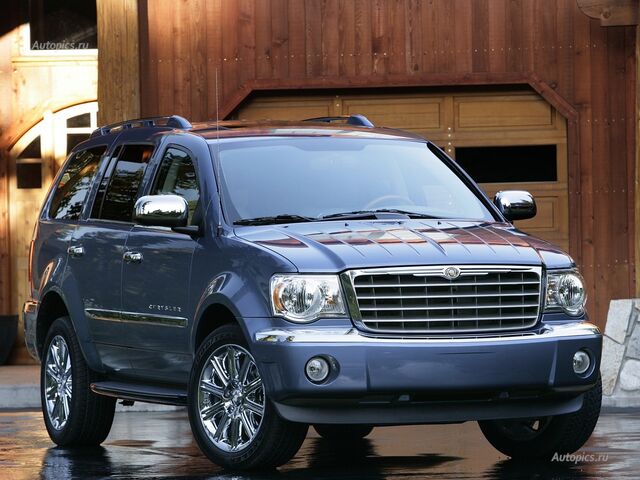 Крайслер Аспен, Внедорожник / Кроссовер 2006 - н.в. 4.7 i V8 16V