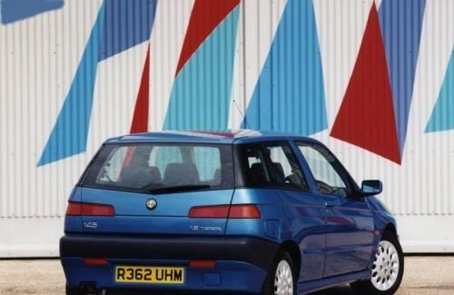 Альфа Ромео 145, Хэтчбек 1994 - 2000 Alfa  1.6 i.e.
