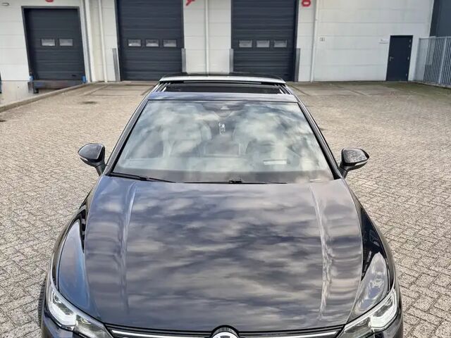 Фольксваген Гольф 2021 в Европе на Automoto.ua Черный Фольксваген Гольф, объемом двигателя 1.98 л и пробегом 73 тыс. км за 43279 $, фото 3 на Automoto.ua