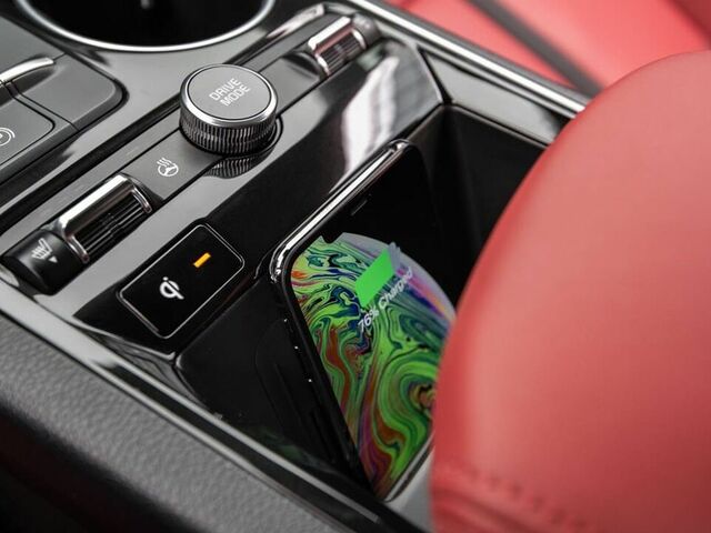 Kia K5 2023 рестайлинг Выбрать рестайлинговую Kia K5 2023