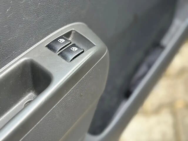 Шевроле Спарк 2011 в Европе на Automoto.ua Черный Шевроле Спарк, объемом двигателя 1 л и пробегом 209 тыс. км за 2627 $, фото 7 на Automoto.ua