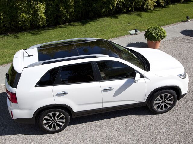 Кіа Соренто, Позашляховик / Кросовер 2009 - н.в. 2,4 4WD