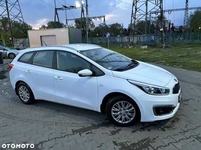 Киа Сид, объемом двигателя 1.37 л и пробегом 158 тыс. км за 8618 $, фото 10 на Automoto.ua