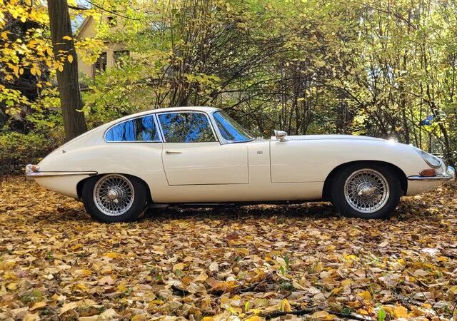 Ягуар E-Type, об'ємом двигуна 4.2 л та пробігом 128 тис. км за 92873 $, фото 22 на Automoto.ua