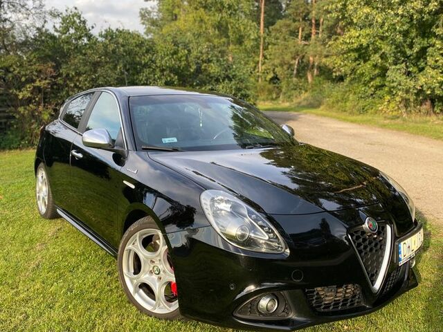 Альфа Ромео Giulietta, об'ємом двигуна 1.96 л та пробігом 212 тис. км за 8207 $, фото 1 на Automoto.ua