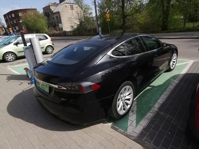 Тесла Модель С, об'ємом двигуна 0 л та пробігом 185 тис. км за 29806 $, фото 26 на Automoto.ua