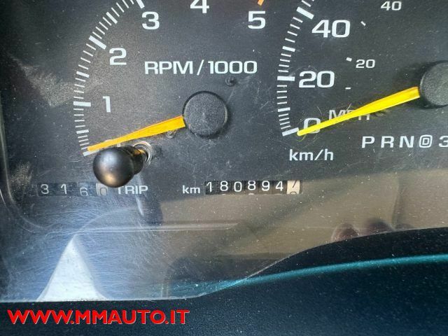 Шевроле Сильверадо 1998 в Европе на Automoto.ua Красный Шевроле Сильверадо, объемом двигателя 6.47 л и пробегом 181 тыс. км за 20656 $, фото 14 на Automoto.ua