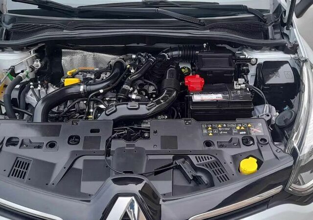 Рено Клио, объемом двигателя 0.9 л и пробегом 36 тыс. км за 8855 $, фото 2 на Automoto.ua