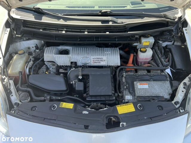 Тойота Пріус, об'ємом двигуна 1.8 л та пробігом 273 тис. км за 8368 $, фото 17 на Automoto.ua