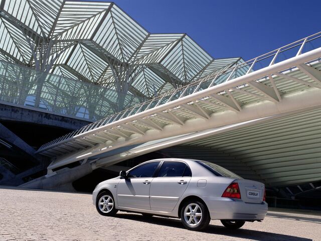 Тойота Королла, Седан 2001 - 2007 (E12) 1.6 i 16V