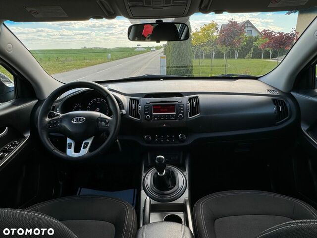 Киа Sportage, объемом двигателя 1.59 л и пробегом 169 тыс. км за 8639 $, фото 6 на Automoto.ua