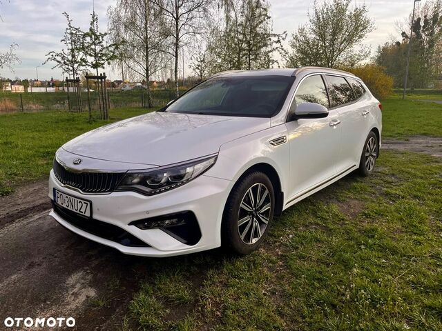 Кіа Оптіма, об'ємом двигуна 1.59 л та пробігом 96 тис. км за 16847 $, фото 1 на Automoto.ua