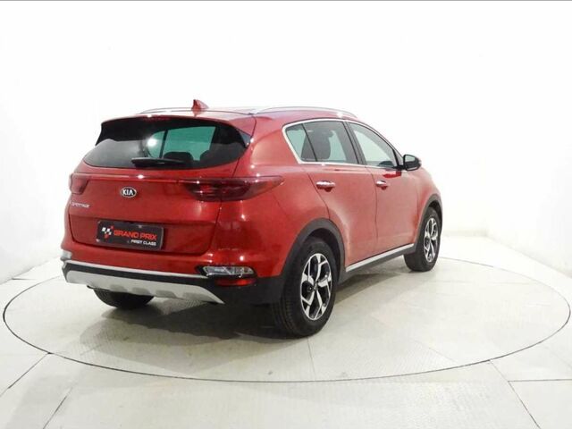 Красный Киа Sportage, объемом двигателя 1.6 л и пробегом 61 тыс. км за 21909 $, фото 5 на Automoto.ua