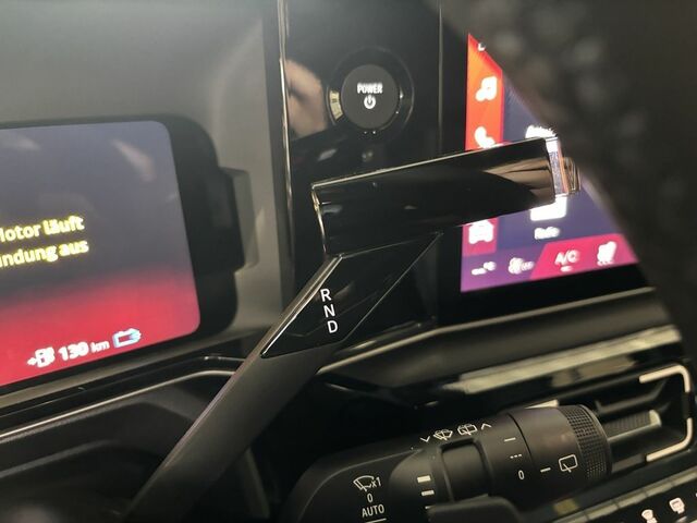 Рено R 4 2025 в Европе на Automoto.ua Серый Рено R 4, объемом двигателя 0 л и пробегом 10 тыс. км за 41438 $, фото 25 на Automoto.ua