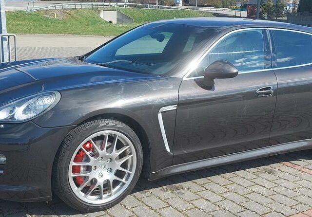 Порше Panamera, об'ємом двигуна 4.81 л та пробігом 189 тис. км за 17214 $, фото 1 на Automoto.ua