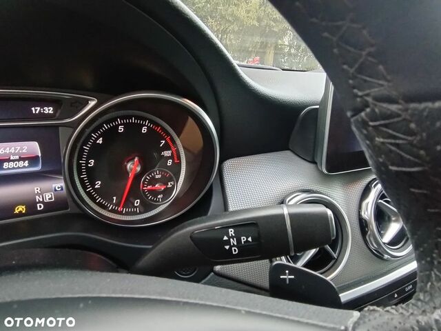 Мерседес ГЛА-Класс 2019 в Европе на Automoto.ua Серый Мерседес ГЛА-Класс, объемом двигателя 1 л и пробегом 88 тыс. км за 20218 $, фото 20 на Automoto.ua