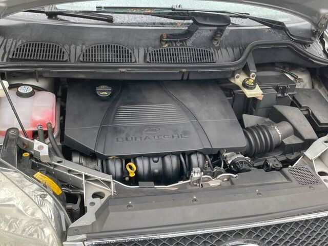 Форд Си-Макс 2004 в Европе на Automoto.ua Серый Форд Си-Макс, объемом двигателя 0 л и пробегом 230 тыс. км за 1200 $, фото 4 на Automoto.ua