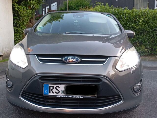 Форд Сі-Макс 2015 у Європі на Automoto.ua Коричневий Форд Сі-Макс, об'ємом двигуна 0 л та пробігом 156 тис. км за 5300 $, фото 1 на Automoto.ua