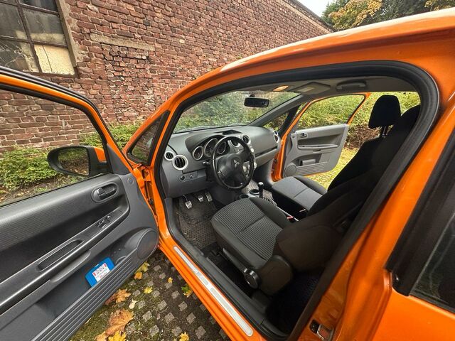 Мицубиси Кольт 2009 в Европе на Automoto.ua Мицубиси Кольт, объемом двигателя 0 л и пробегом 102 тыс. км за 2350 $, фото 3 на Automoto.ua