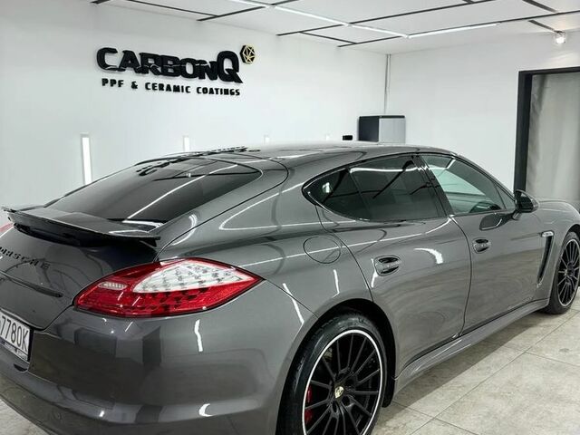 Порше Panamera, об'ємом двигуна 4.81 л та пробігом 160 тис. км за 32181 $, фото 14 на Automoto.ua